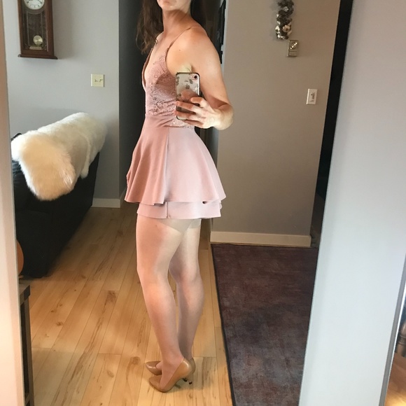 Sexy Dusty Pink Romper by Lovely Day - Picture 3 of 5